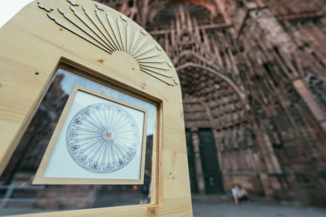 Impression augmentée de la rose de la cathédrale